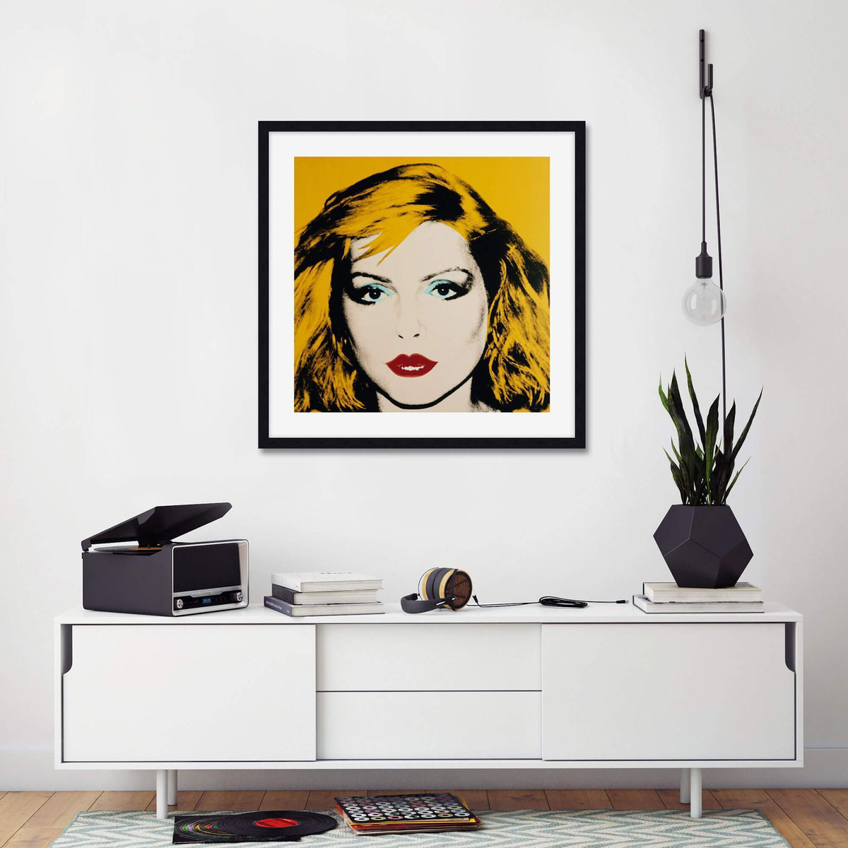 Debbie-Harry-Andy-Warhol-Lifestyle-70x70-2_3823d9af-1fee-41a4-b987-afab66a7aa43.jpg